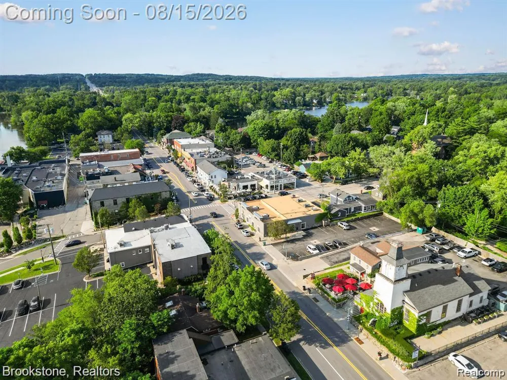 7655 Maple Ridge Court Independence Charter Township, MI 48346