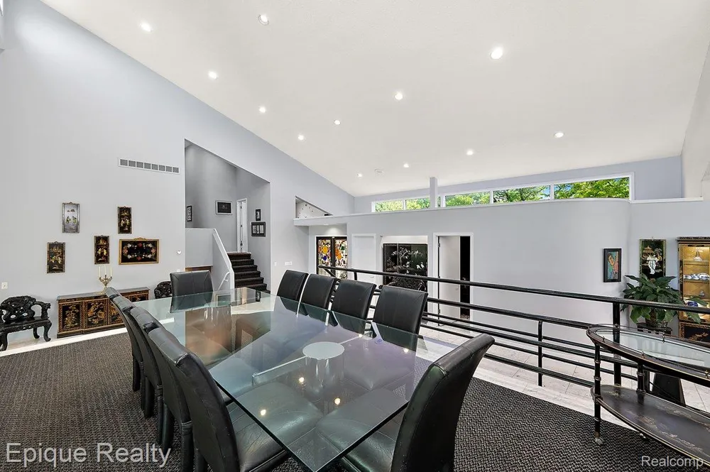 1848 Golf Ridge Drive S Bloomfield Hills City, MI 48302