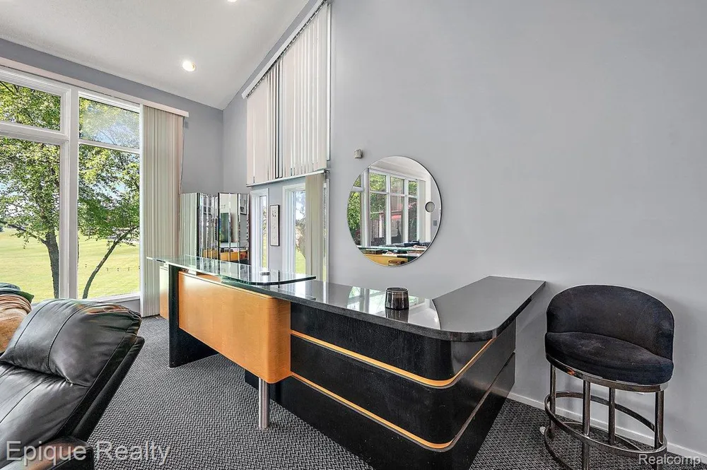 1848 Golf Ridge Drive S Bloomfield Hills City, MI 48302