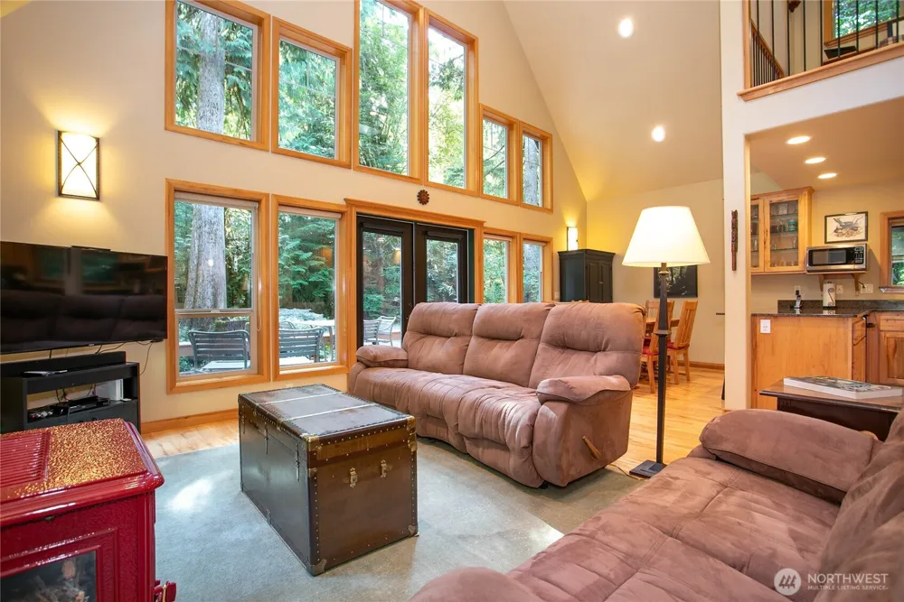 7073 Rainier Way Glacier, WA 98244