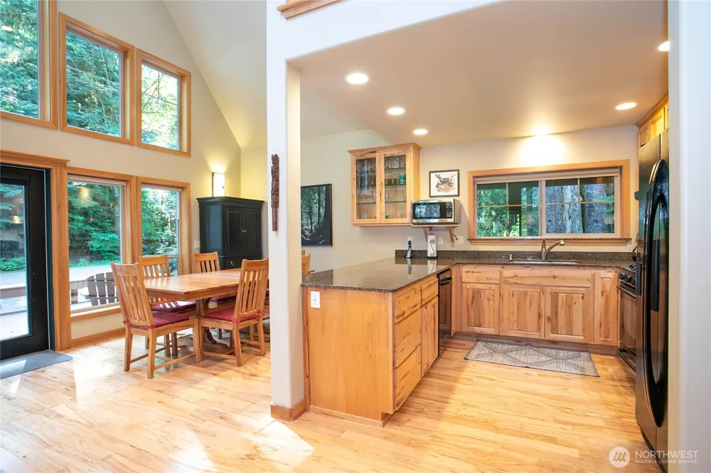 7073 Rainier Way Glacier, WA 98244