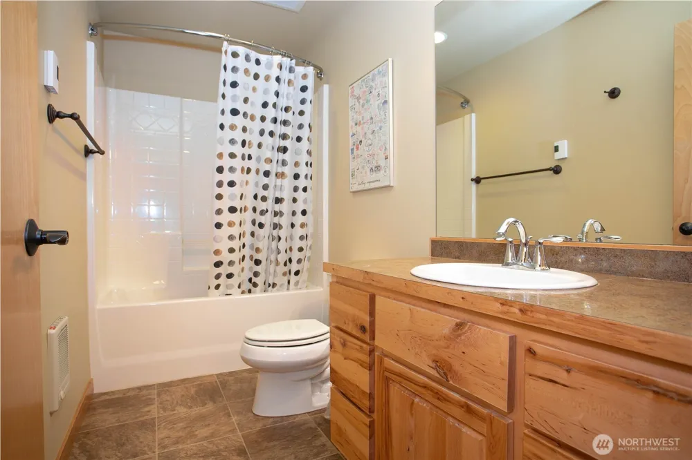 7073 Rainier Way Glacier, WA 98244