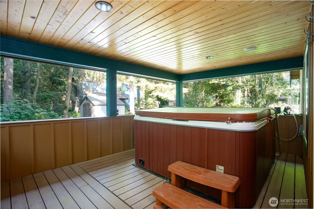 7073 Rainier Way Glacier, WA 98244