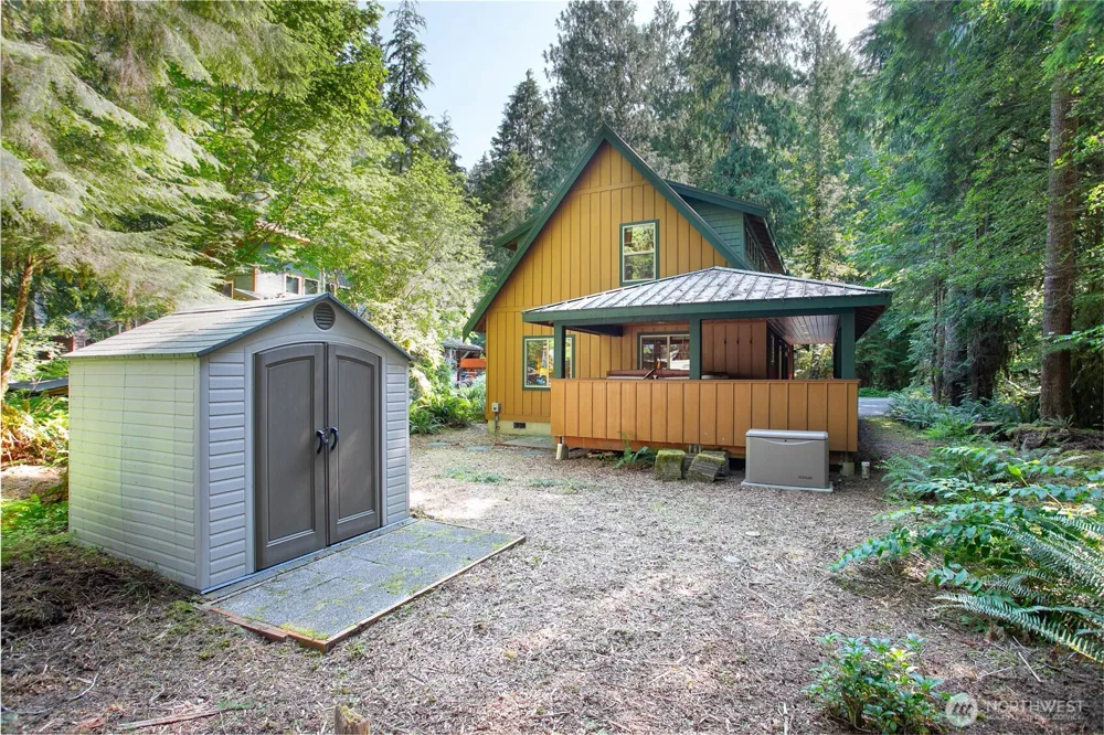 7073 Rainier Way Glacier, WA 98244