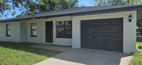 501 LOOMIS TRAIL