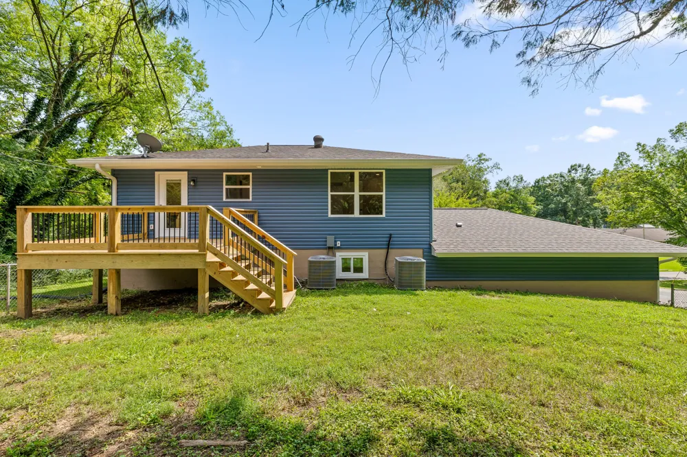 2323 Lyons Lane Soddy Daisy, TN 37379