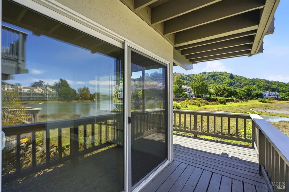 505 Larkspur Plaza Drive ##3A Larkspur, CA 94939