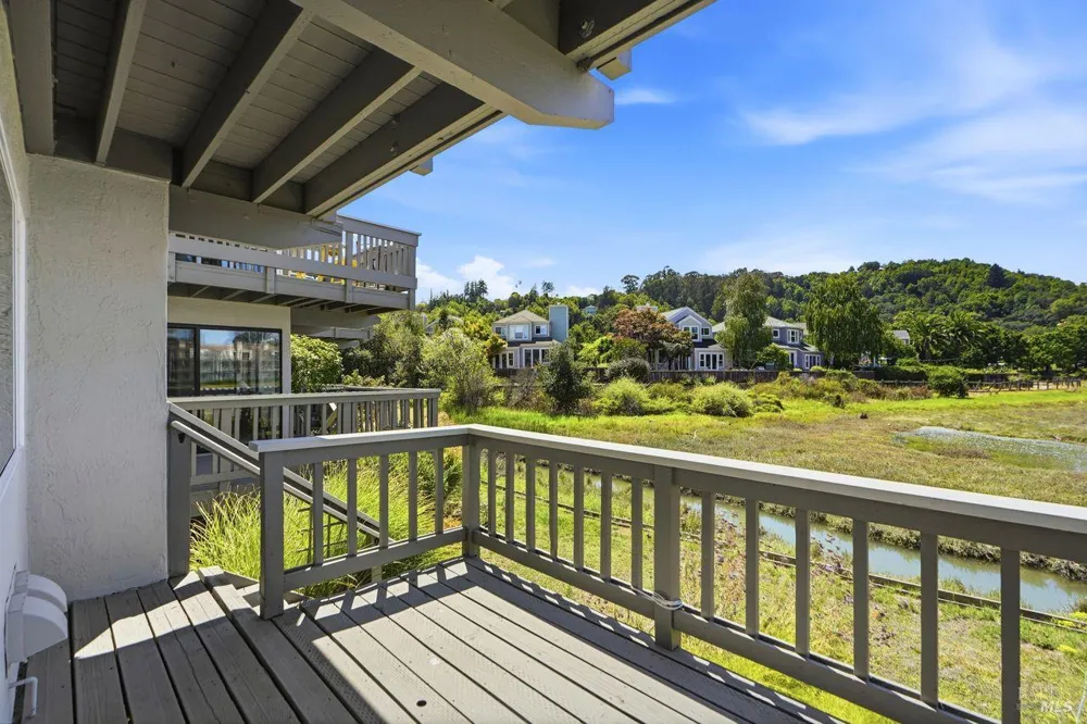 505 Larkspur Plaza Drive ##3A Larkspur, CA 94939