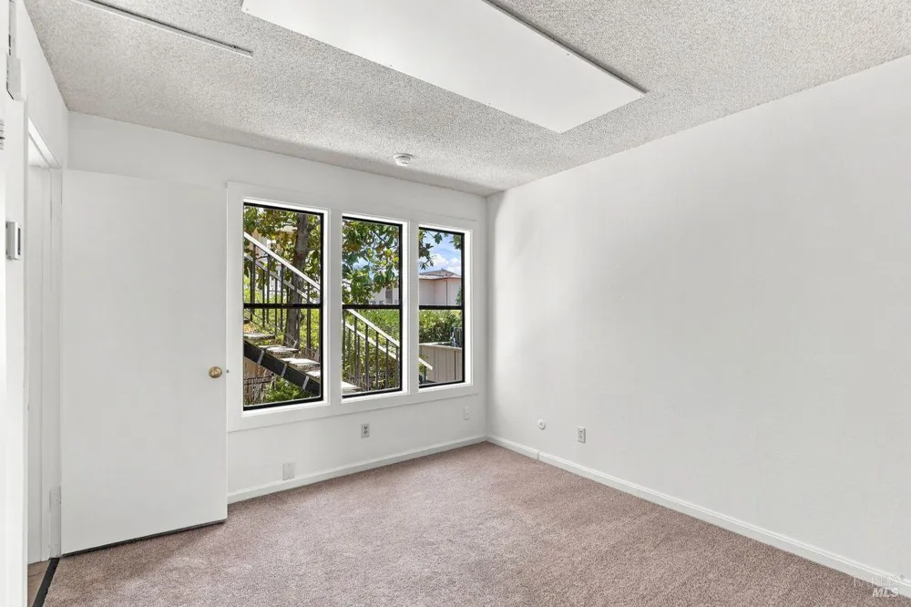 505 Larkspur Plaza Drive ##3A Larkspur, CA 94939