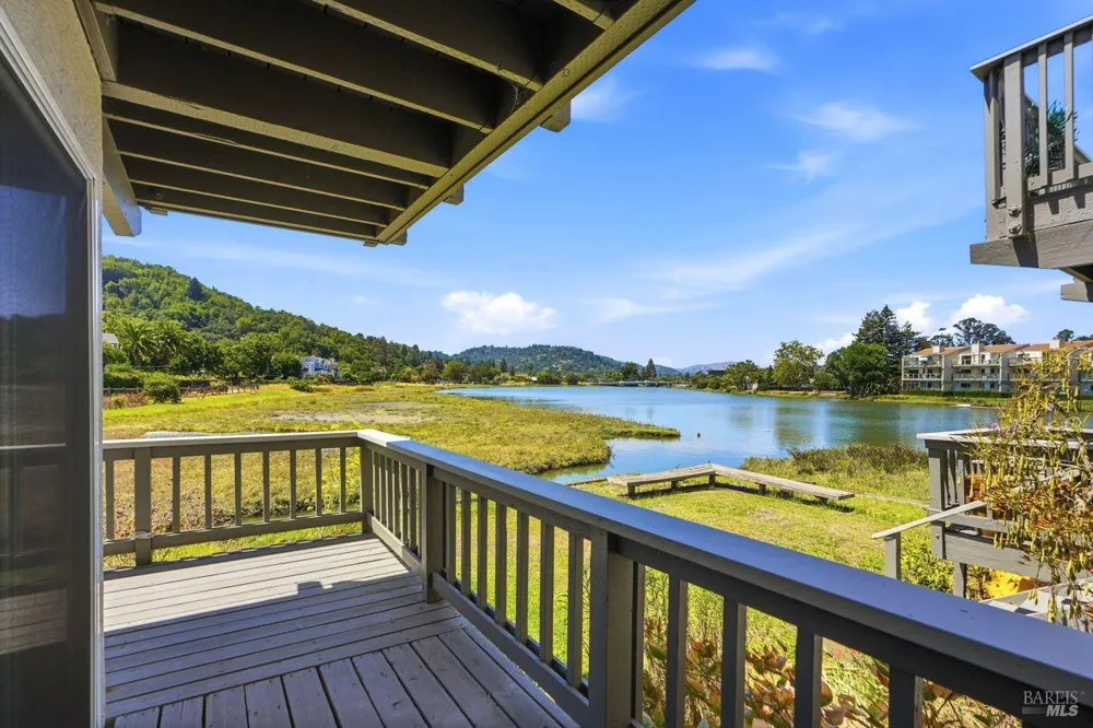 505 Larkspur Plaza Drive ##3A Larkspur, CA 94939