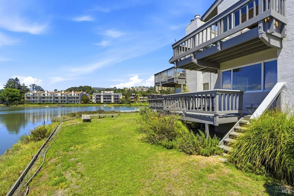 505 Larkspur Plaza Drive ##3A Larkspur, CA 94939