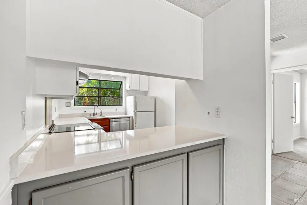 505 Larkspur Plaza Drive ##3A Larkspur, CA 94939