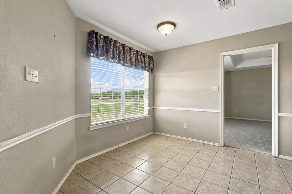 101 Cheyenne Trail Trenton, TX 75490