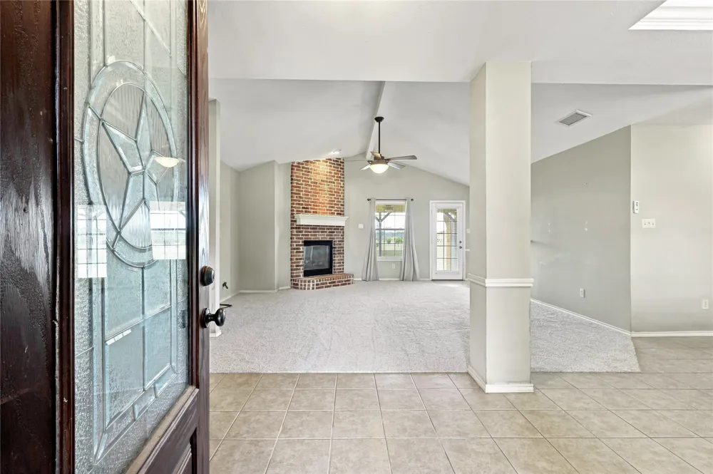101 Cheyenne Trail Trenton, TX 75490