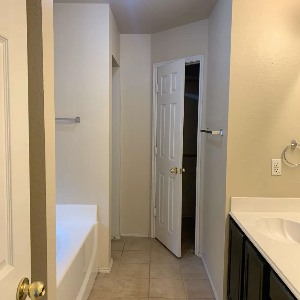 208 Rolling Meadows Drive Wylie, TX 75098
