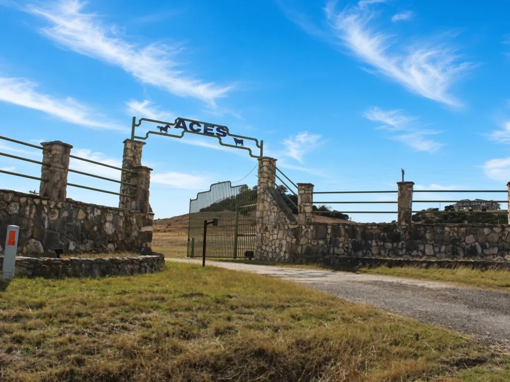 TX-6 Meridian, TX 76665