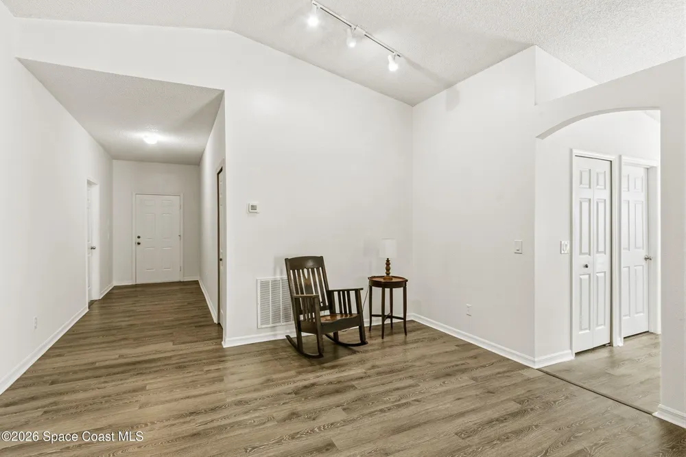 8216 100th Court Vero Beach, FL 32967