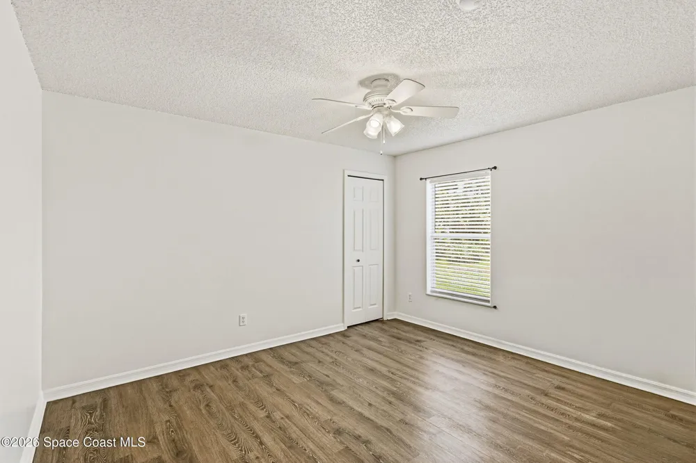 8216 100th Court Vero Beach, FL 32967