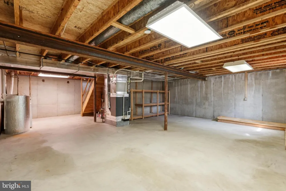 3 WINFIELD COURT Easton, PA 18045