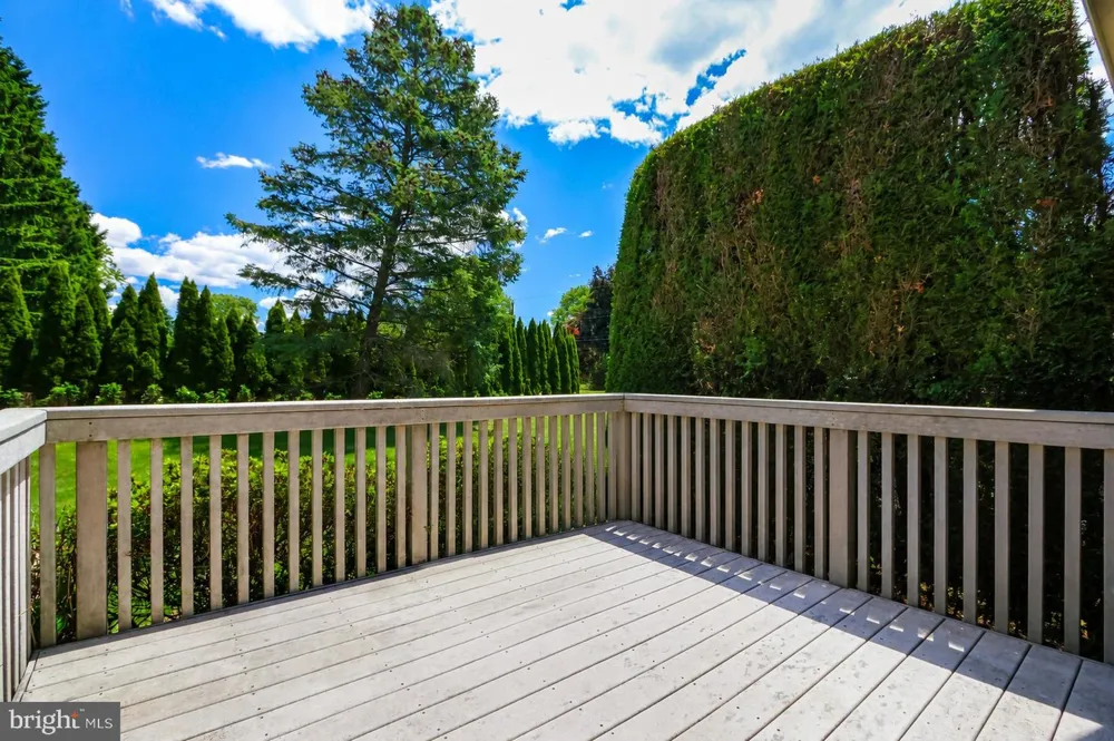 3 WINFIELD COURT Easton, PA 18045