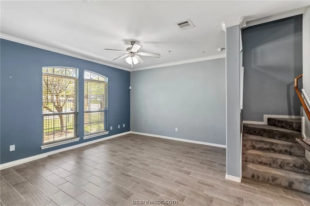 305 Holleman Drive E #301 College Station, TX 77840