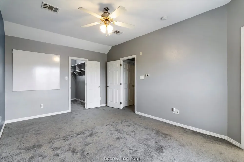 305 Holleman Drive E #301 College Station, TX 77840