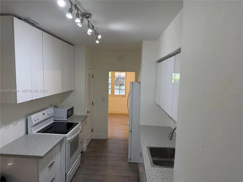 1700 Cortez St Coral Gables, FL 33134