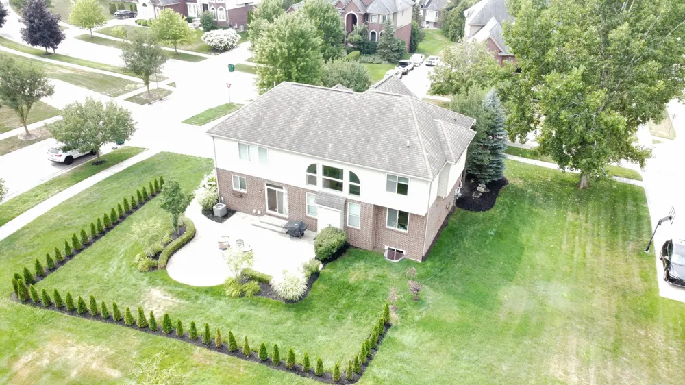 5120 Parkgate Drive Commerce Charter Township, MI 48382