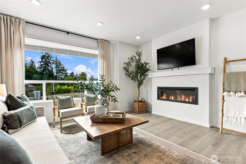 1221 Tacoma Court NE #21 Renton, WA 98056