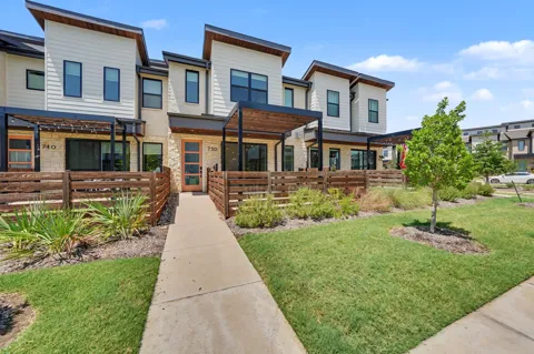 730 Bandera Court