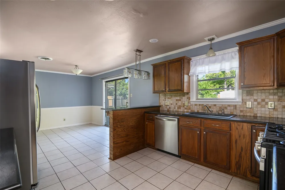 5810 Lovers Lane Shreveport, LA 71105