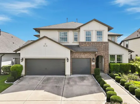 2511 Park Square Drive