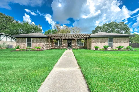 63 E County Road 136