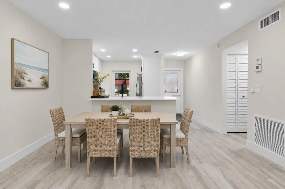 742 Nantucket Circle Lake Worth, FL 33467