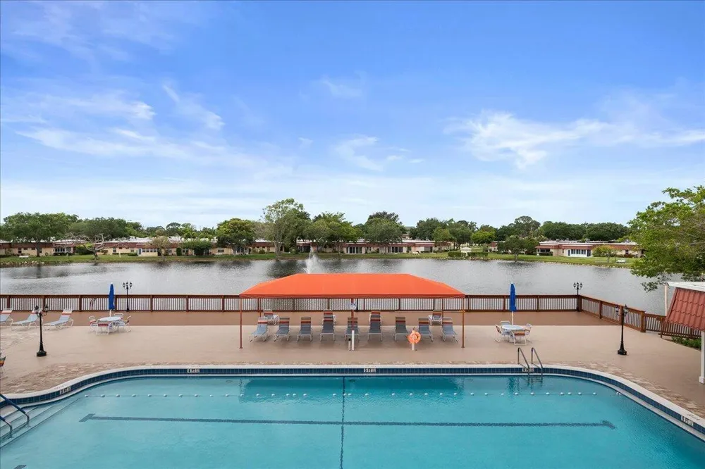 742 Nantucket Circle Lake Worth, FL 33467