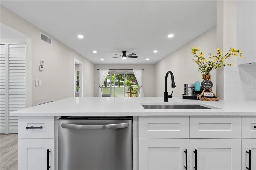 742 Nantucket Circle Lake Worth, FL 33467