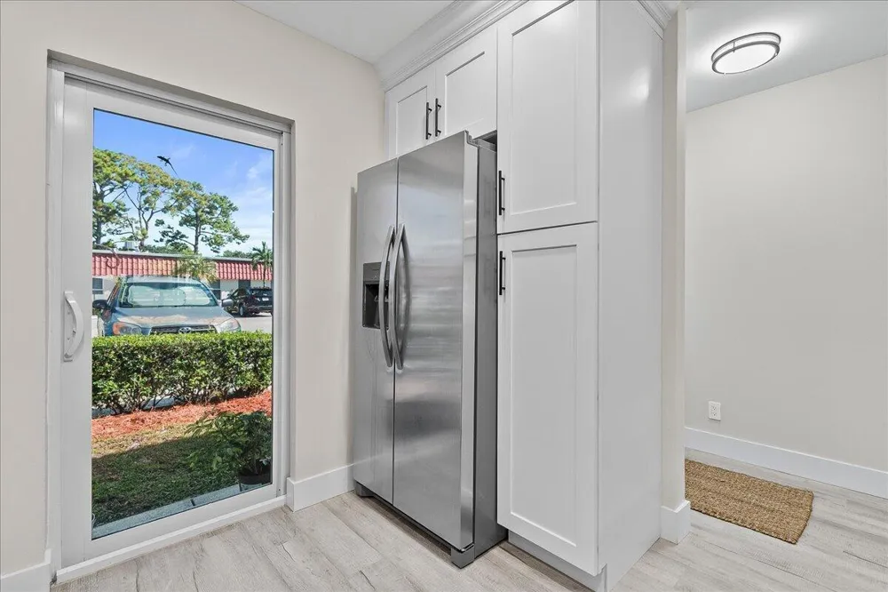 742 Nantucket Circle Lake Worth, FL 33467