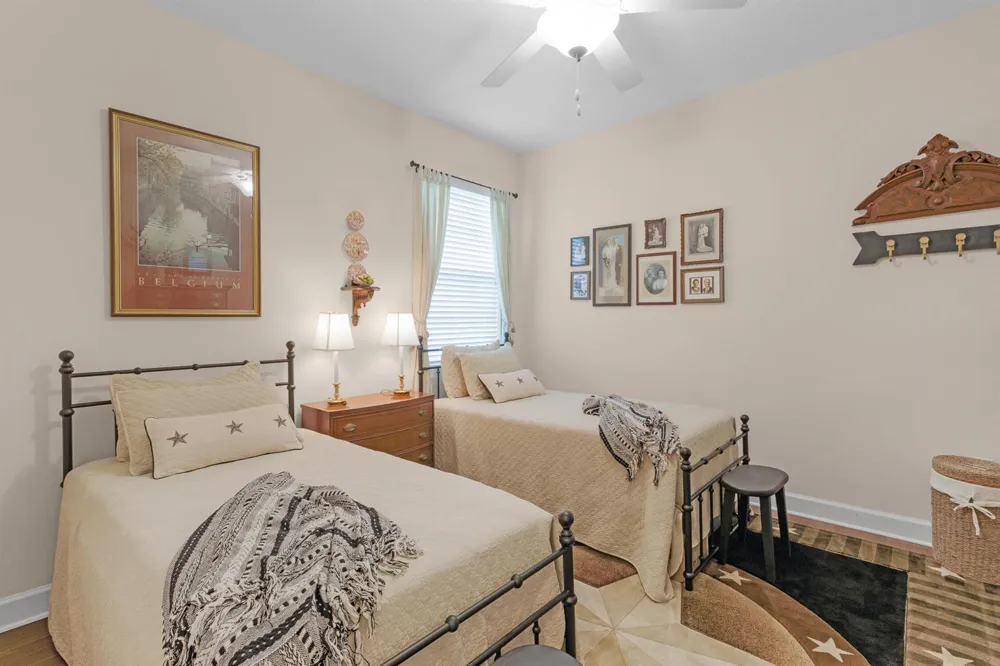 4241 Diamond Square Vero Beach, FL 32967