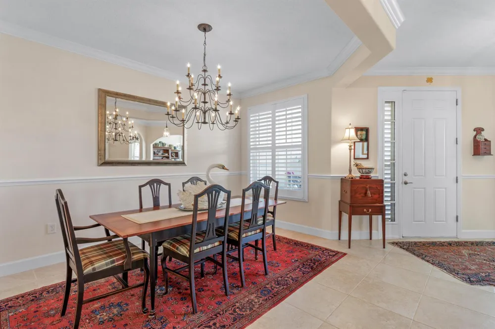 4241 Diamond Square Vero Beach, FL 32967