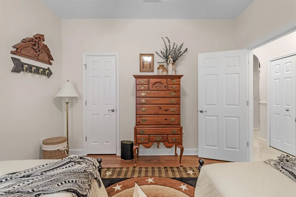 4241 Diamond Square Vero Beach, FL 32967