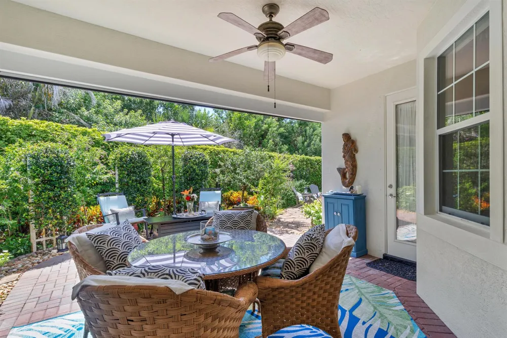 4241 Diamond Square Vero Beach, FL 32967
