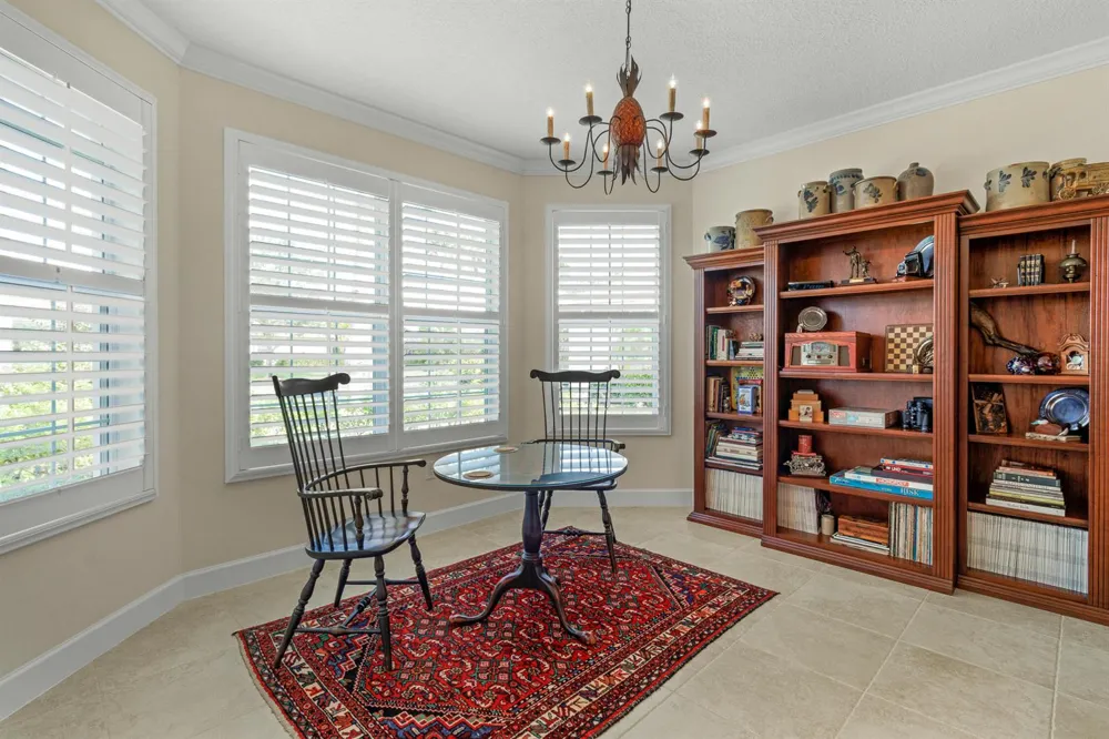 4241 Diamond Square Vero Beach, FL 32967