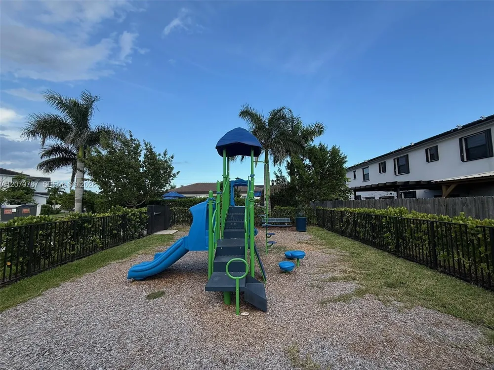 18324 SW 148th RD Miami, FL 33187