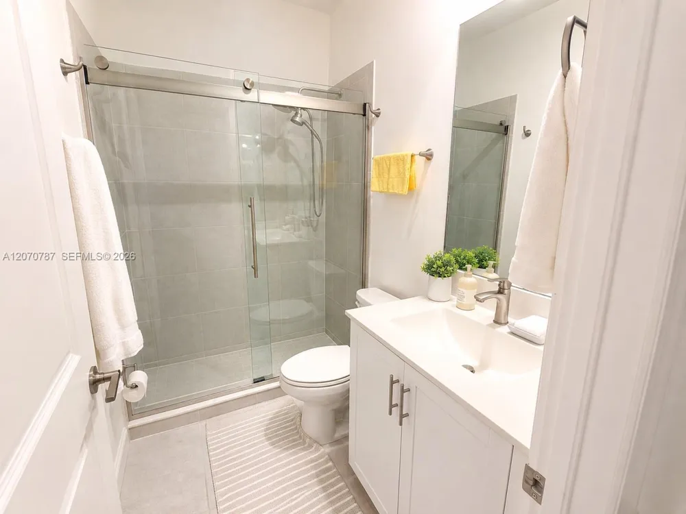 18324 SW 148th RD Miami, FL 33187