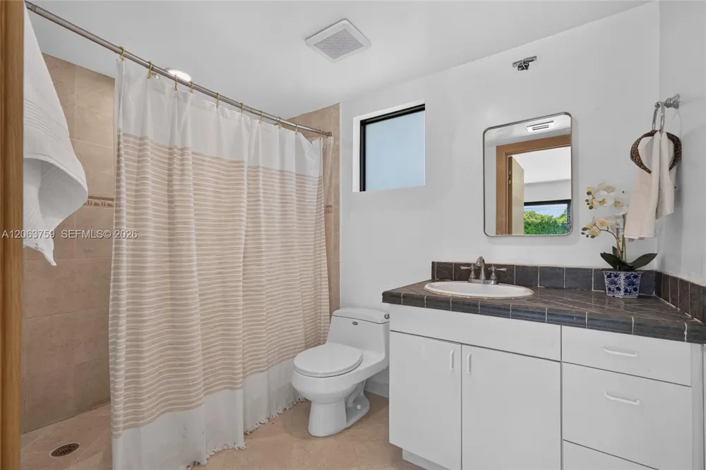8880 SW 149th St Palmetto Bay, FL 33176
