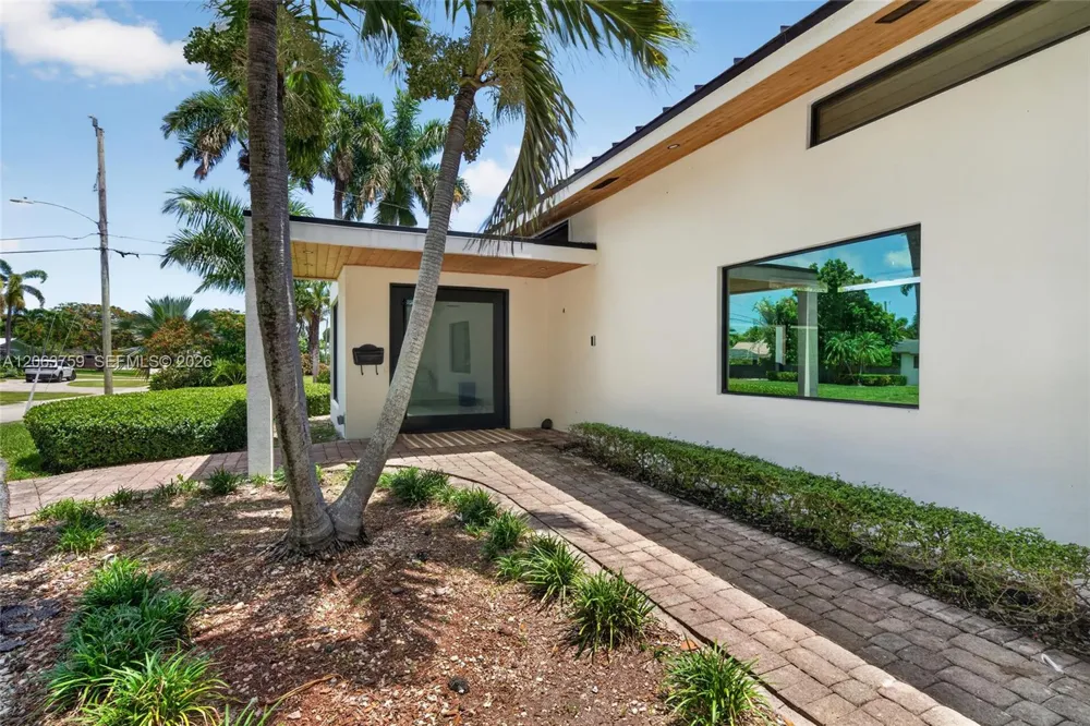 8880 SW 149th St Palmetto Bay, FL 33176