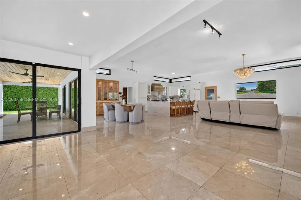 8880 SW 149th St Palmetto Bay, FL 33176
