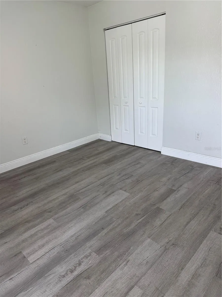 3427 CLARK RD #127 Sarasota, FL 34231