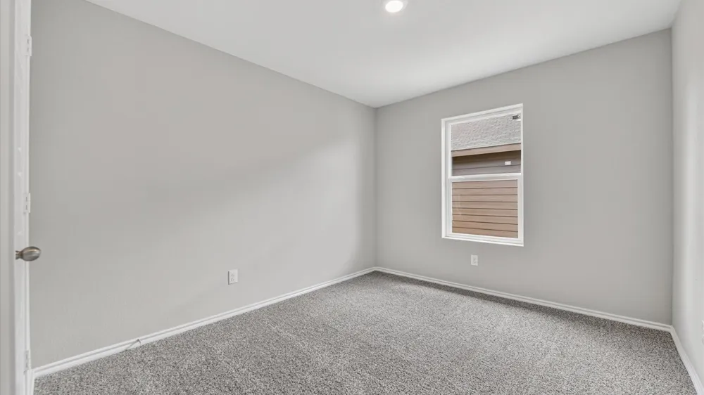 808 KING'S WAY Hillsboro, TX 76645