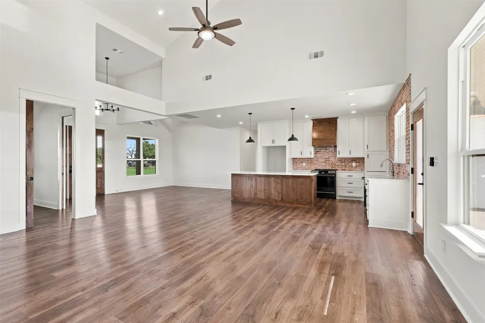 10 Keeter Lane Lipan, TX 76462
